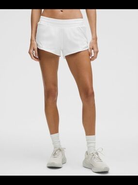 Hotty hot shorts 2.5 inch